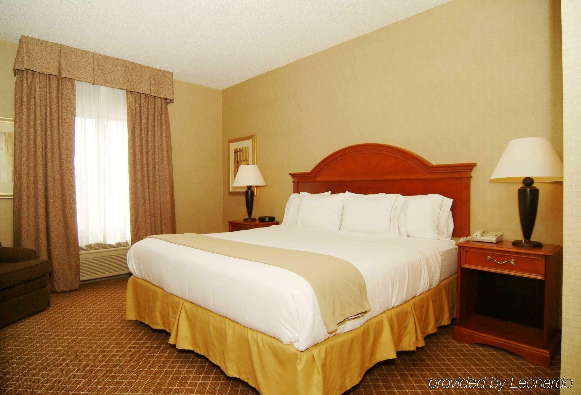 Holiday Inn Express Hotel & Suites Cedar Rapids I-380 At 33Rd Avenue, An Ihg Hotel Bilik gambar